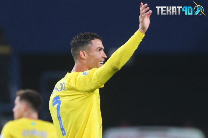 Hattrick Nomor 64 Ronaldo Bantu Al Nassr Bantai Tim Papan Bawah
