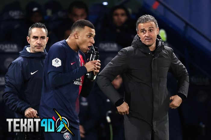 Pelatih Paris Saint-Germain (PSG), Luis Enrique, mengaku merasa nyesek usai mengantarkan timnya menyingkirkan Barcelona dari Liga Champions.